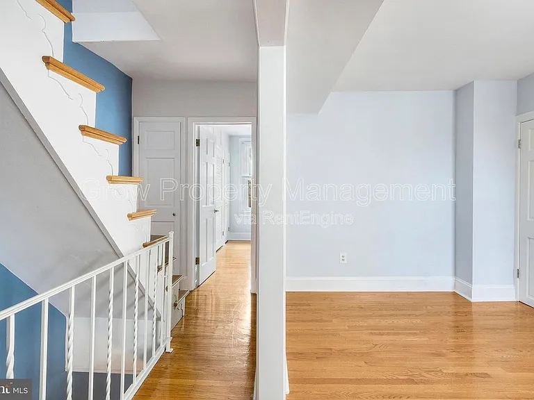 755 S 10th St — Photo 17