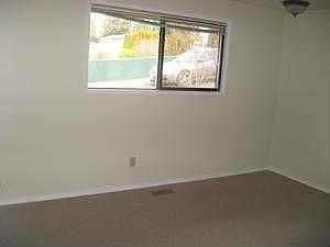 3rd image of 15535 SE East Ave