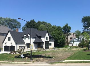 476 S Columbia St, Naperville, IL