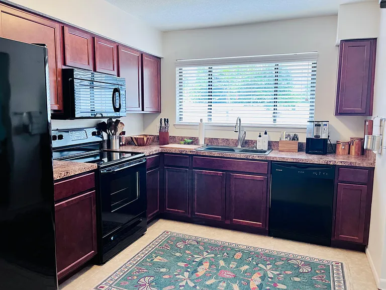 1128 Park Green Pl — Photo 10