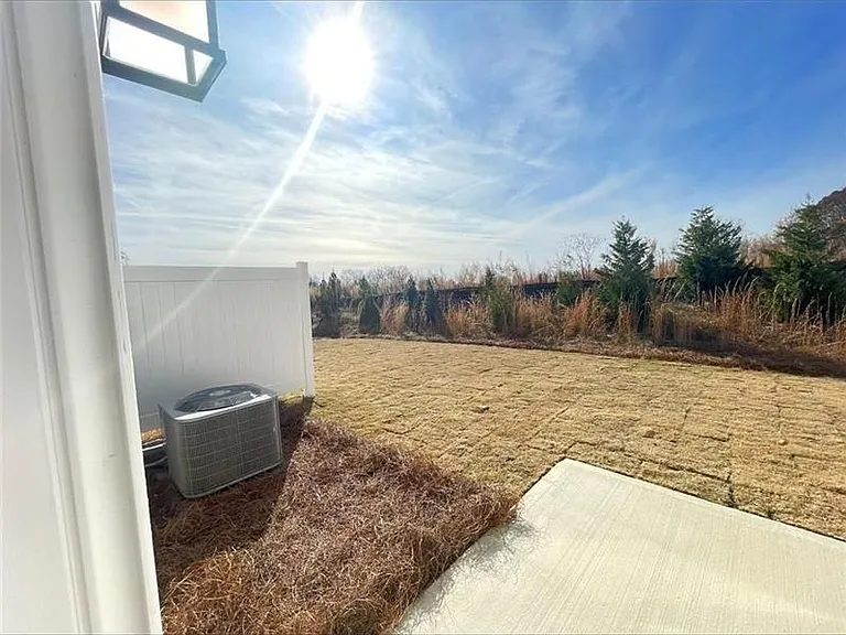 5333 Melbourne Ln — Photo 7