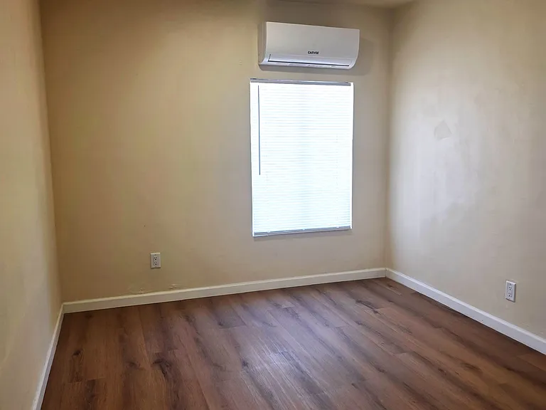 435 E Drachman St — Photo 24