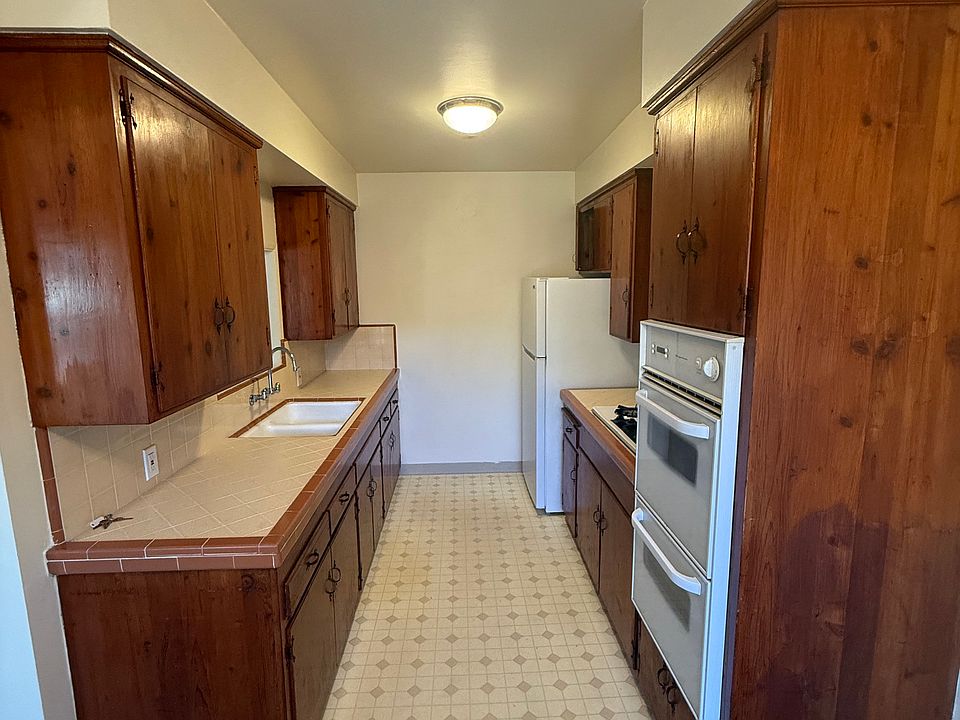 1st image of 4555 Bond St APT I