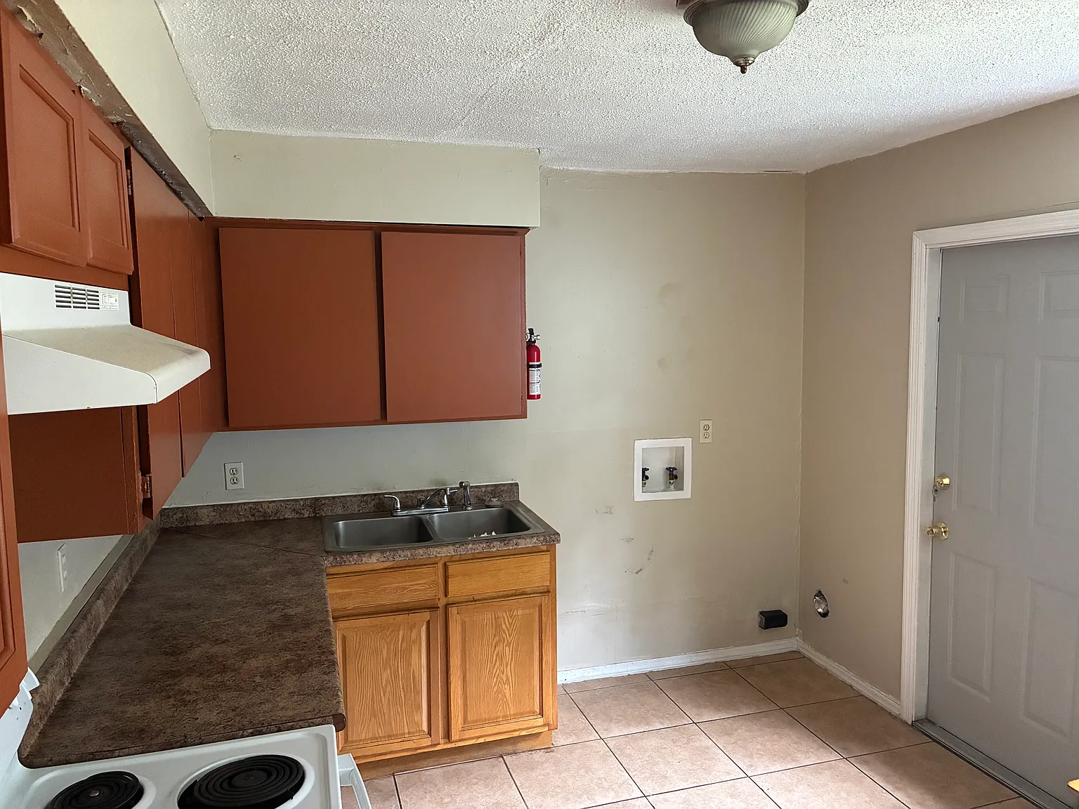 7 Oak Forest Ln — Photo 2