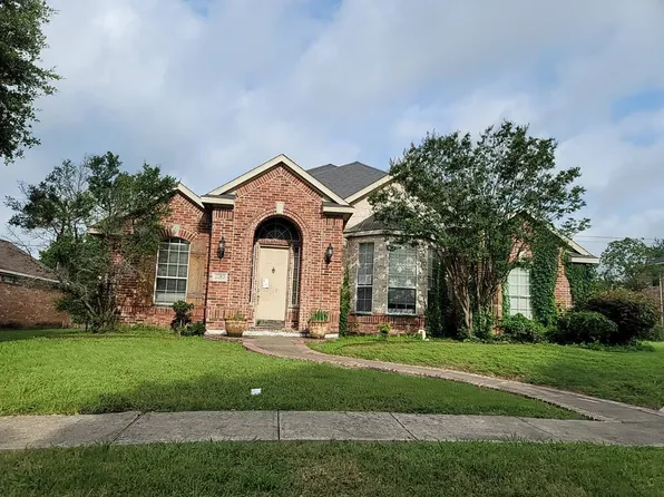 2313 Rosser Ct, Rowlett, TX 75088