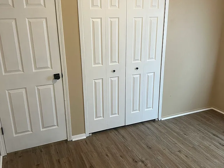 315 E Nepessing St #6 — Photo 6