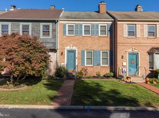 4142 Ritten House Ln, Skippack, PA 19474