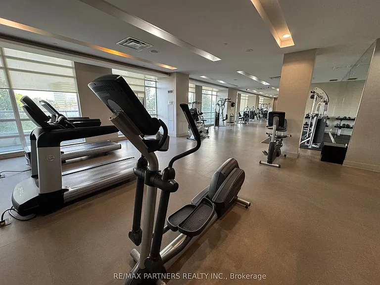30 Herons Hill Way #804 — Photo 3