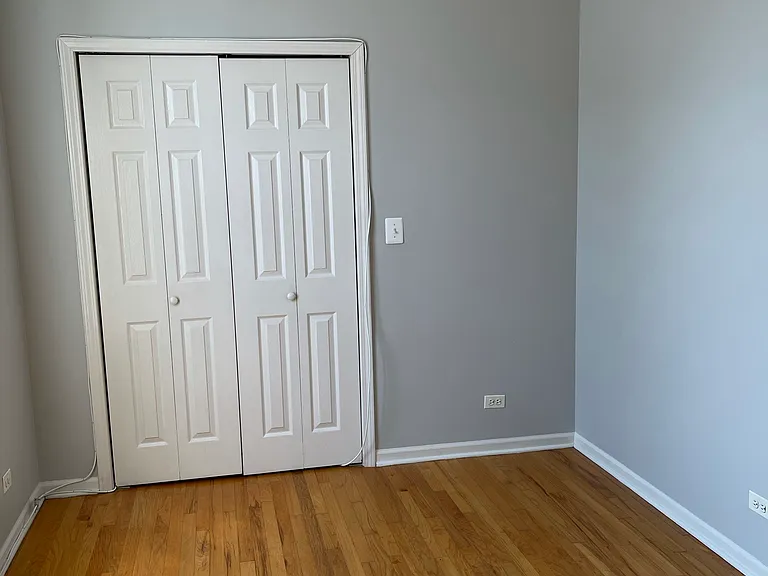 2034 N Damen Ave #2R — Photo 4