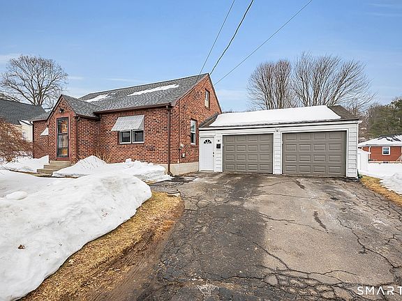 2nd image of 67 Amherst Street