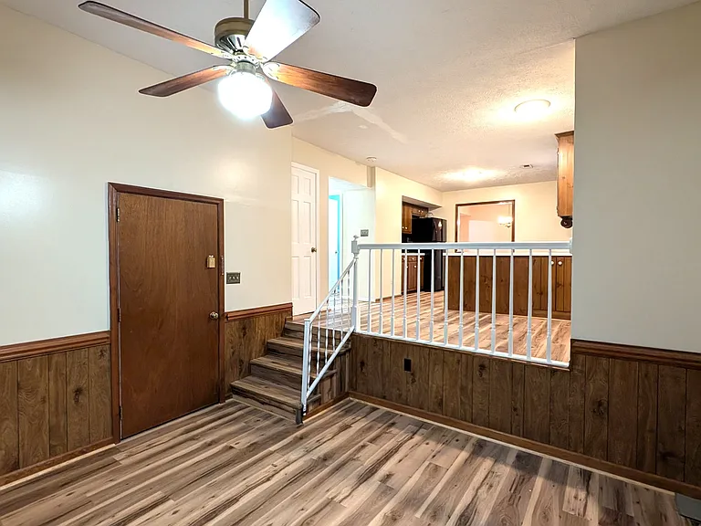 32 Gambol St — Photo 11