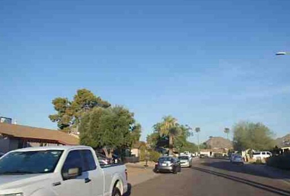 Exterior Neighborhood (street photo)