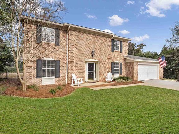 2nd image of 2308 Forsythe Ct