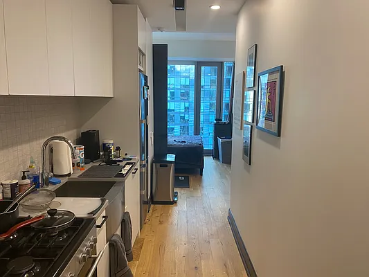 Rented by The KCI Group | media 76