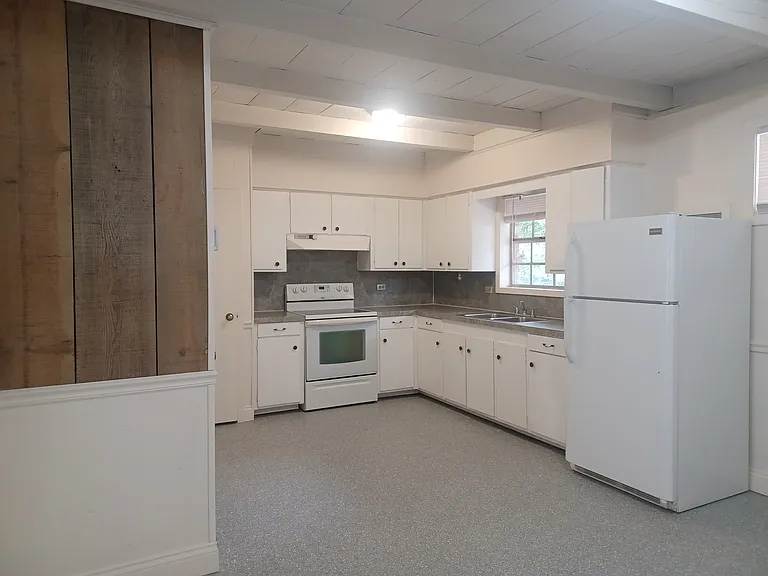 1719 Oakley Ct #1 — Photo 1