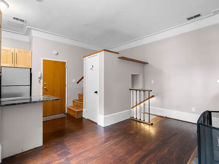 1326 Vermont Ave NW #4 — Photo 5