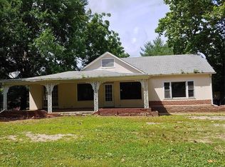 7815 Blackberry Ave, Saint Louis, MO 63130