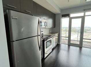 360 Square One Dr #3001, Mississauga, ON L5B 0G7