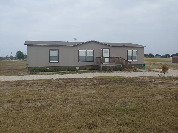 121 Geronimo St, Ferris, TX 75125