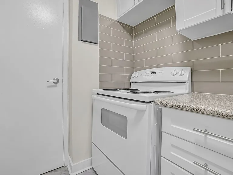 7030 Casey St — Photo 13