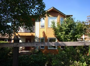 6025 47th Ave SW, Seattle, WA 98136