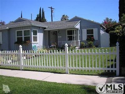 18324 Delano St, Reseda, CA, 91335