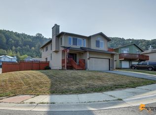 17833 Beaujolais Dr, Eagle River, AK 99577
