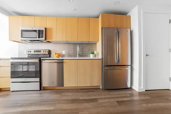 Rented by Compass | media 10