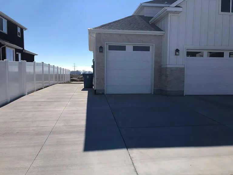 177 W Sycamore Ln — Photo 11