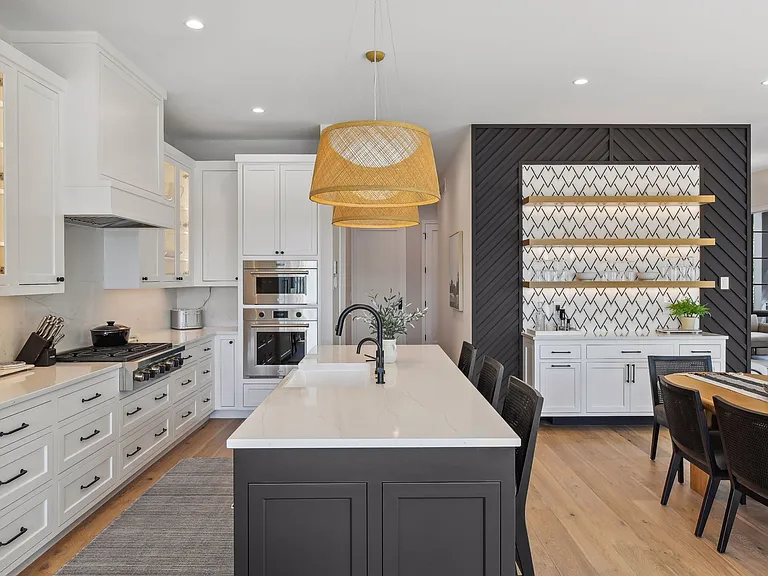 4467 Lafayette Ln — Photo 4