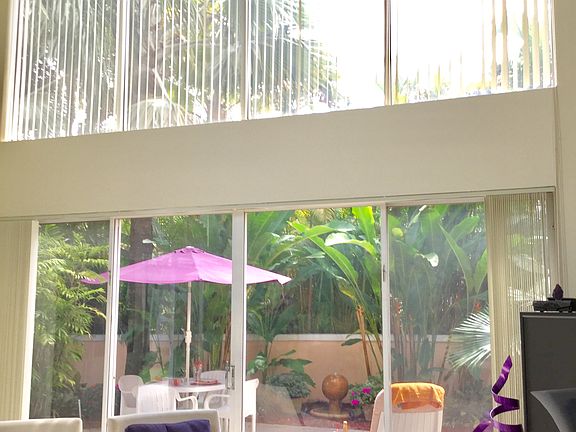 20ft. ceilings large windows