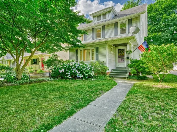 49 Lanark Cres, Rochester, NY 14609