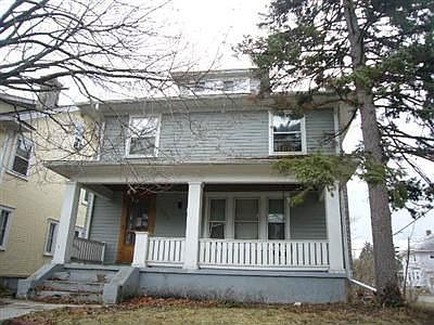1st image of 102 E Hudson Ave
