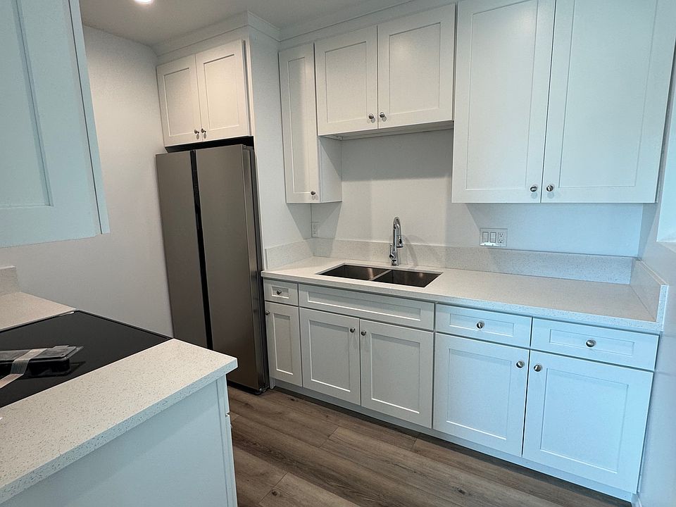1st image of 387 Ximeno Ave APT A