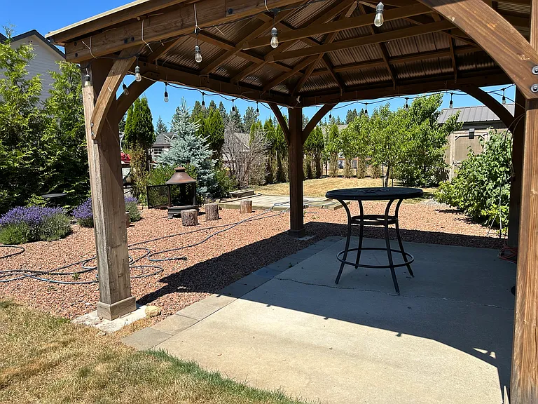 351 Dakota Heights Dr — Photo 36