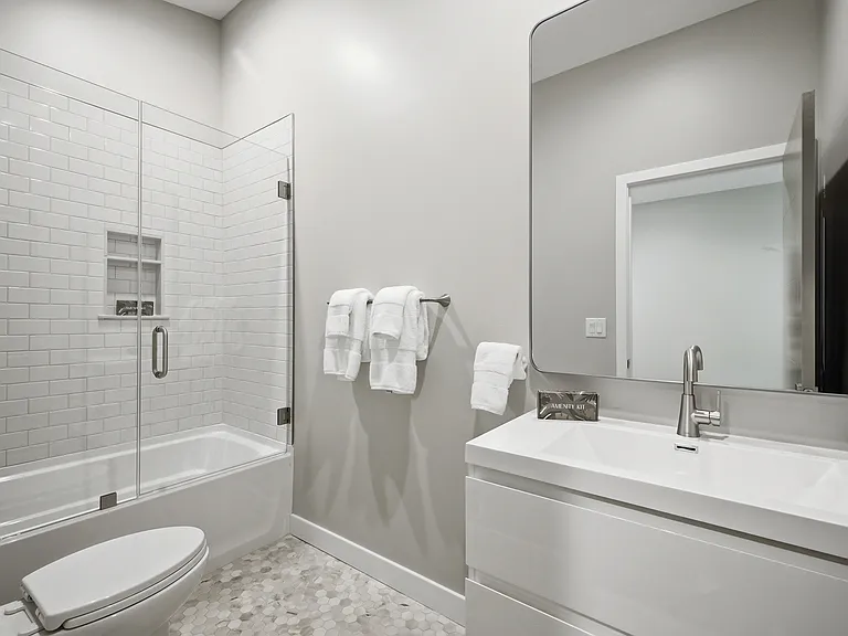 10024 Town Line Rd — Photo 22