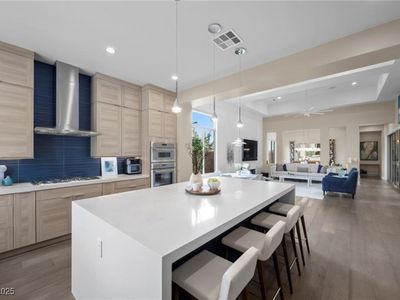 6804 Regency Stone Way, Las Vegas, NV, 89148