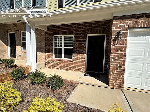 4th image of 9306 Grand Valley Dr