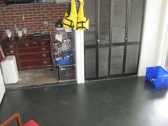 3rd image of 1225 Lanier Blvd