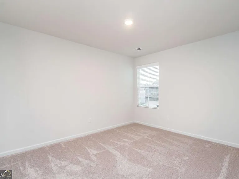 84 Founders Dr — Photo 14