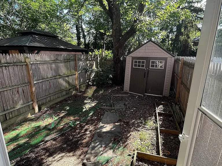 185-19 64th Ave #2C — Photo 4