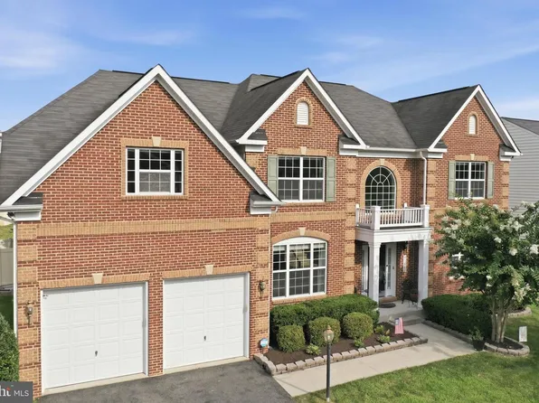 41663 Blue Grama Cir, Aldie, VA 20105