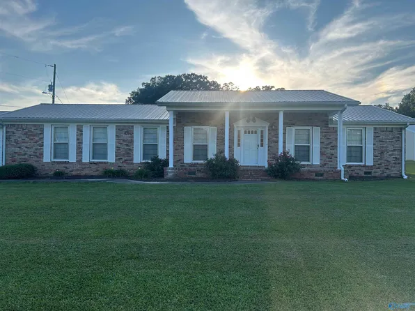294 Liberty Rd, Danville, AL 35619