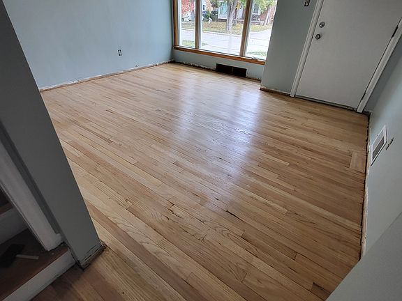 2nd image of 2466 Applewood Ave