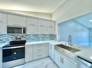 340 NW 67th St APT 208, Boca Raton, FL 33487