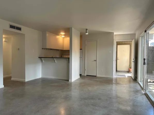3262 W Main St APT 5, Houston, TX 77098