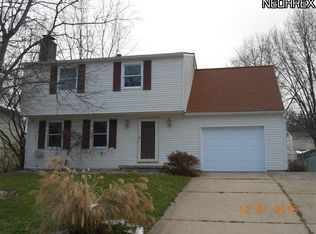 406 Stonewood St, Canal Fulton, OH