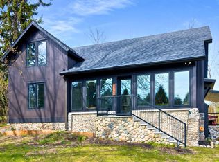 2768 S Center Hwy, Suttons Bay, MI 49682