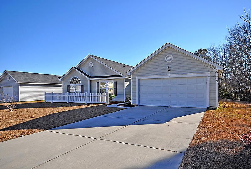 1st image of 300 Coosawatchie St