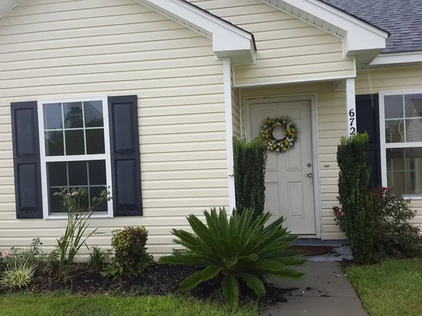 672 W Perry Rd, Myrtle Beach, SC 29579